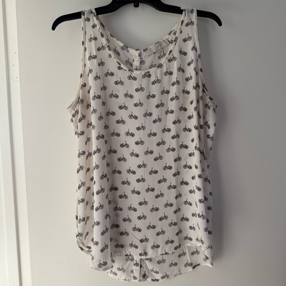 Loft Sleeveless Top Bicycles Button Back